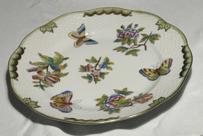 Herend Queen Victoria VBO 8" Salad Plate Dessert Butterflies Flowers Excellent