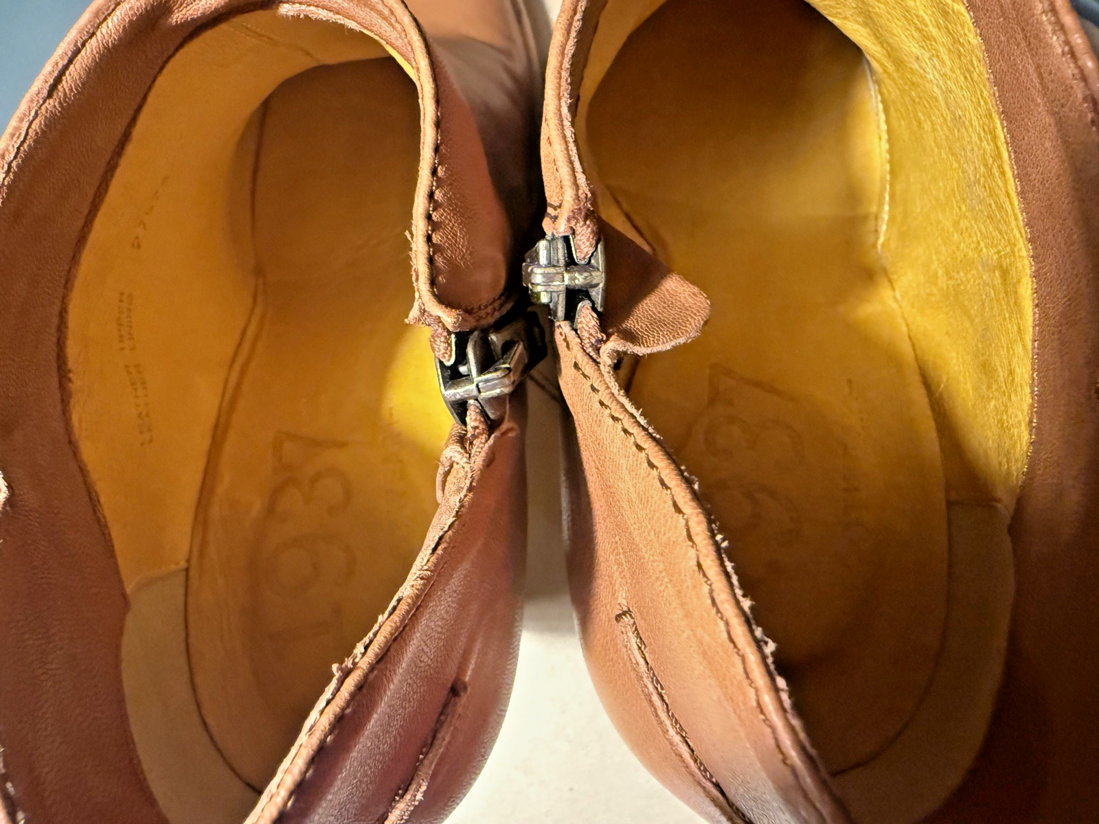 Madewell Womens English Saddle Leather Side Zip Bootie Size 8 Stacked Heels