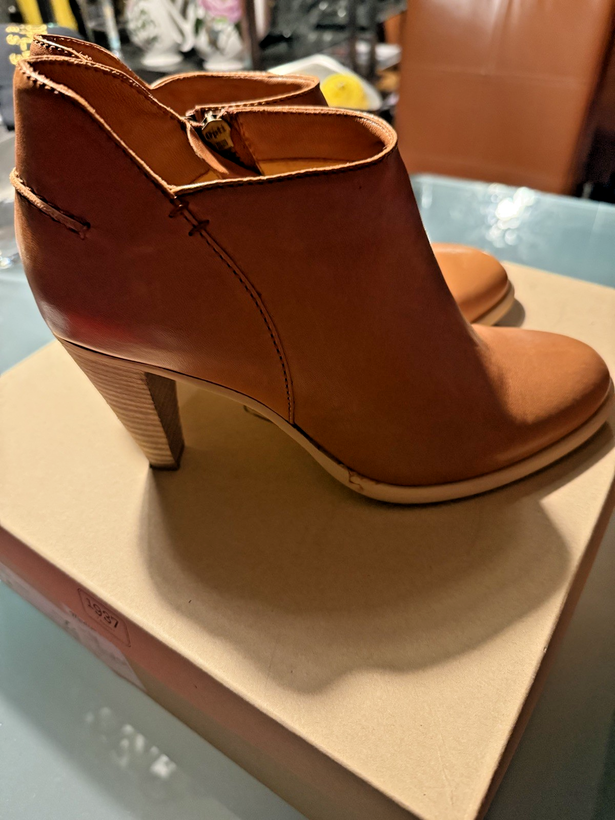 Madewell Womens English Saddle Leather Side Zip Bootie Size 8 Stacked Heels