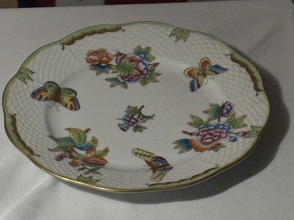 Herend Queen Victoria VBO 8" Salad Plate Dessert Butterflies Flowers Excellent