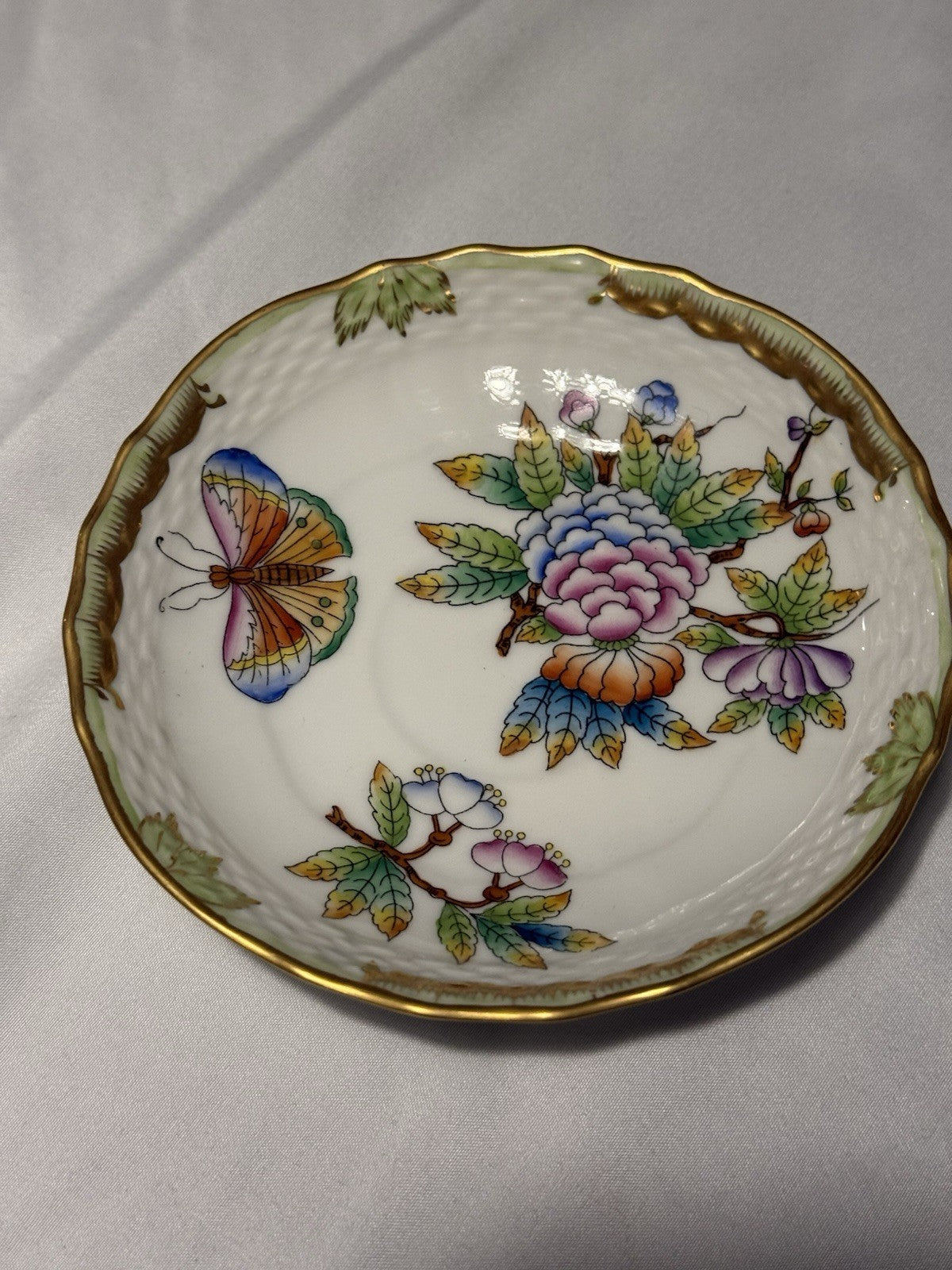 Herend 47621 Saucer Queen Victoria VBO Gold Butterfly Flower 5.25"