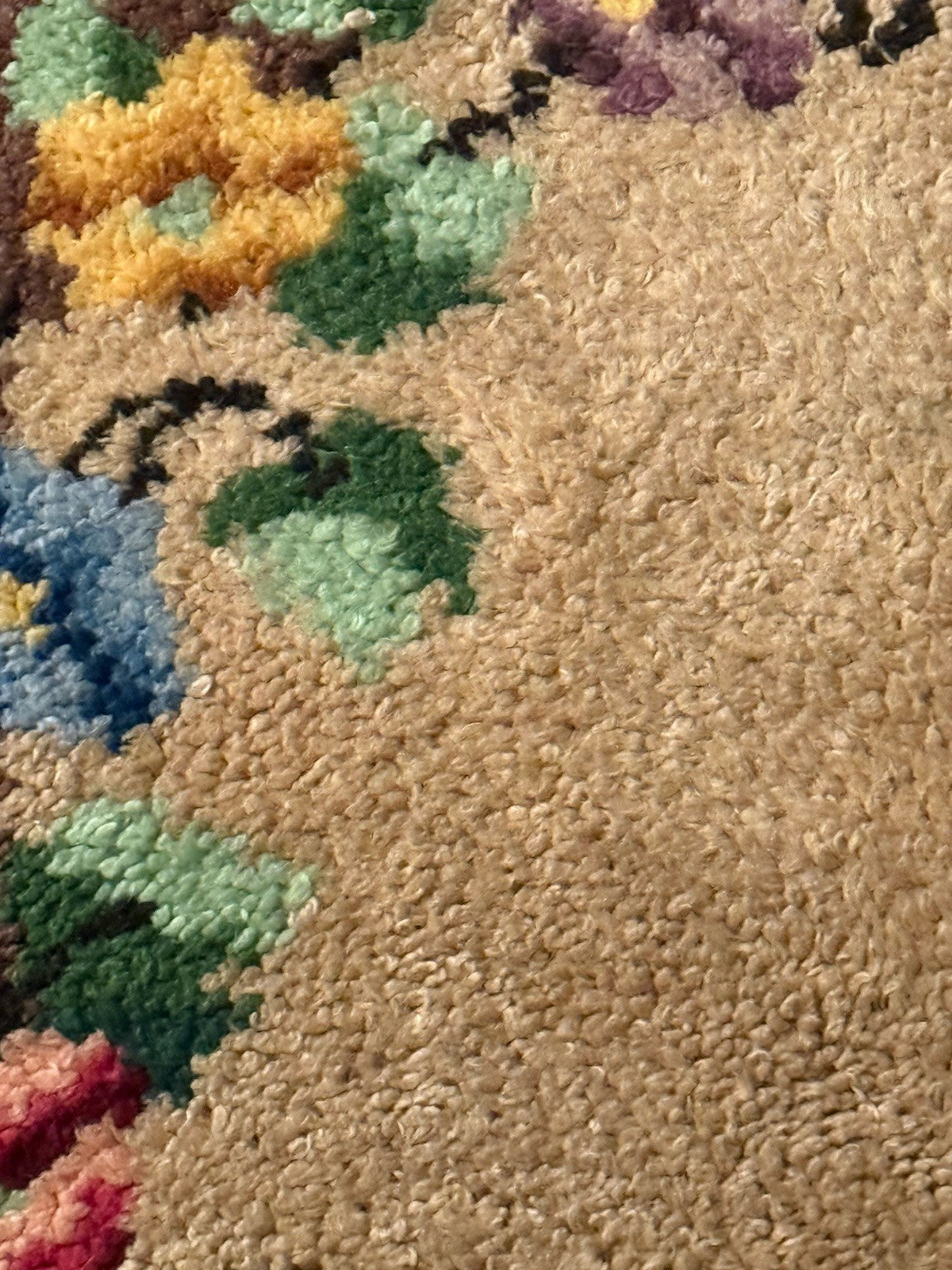 Vtg 1971 Handmade Hooked Rug | Approx. 27x37" Oval Floral Folk Art Accent Mat