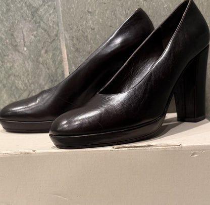 Calvin Klein Dark Brown Pumps Calfskin Leather Block Heels 8M Round Toe w/ Box