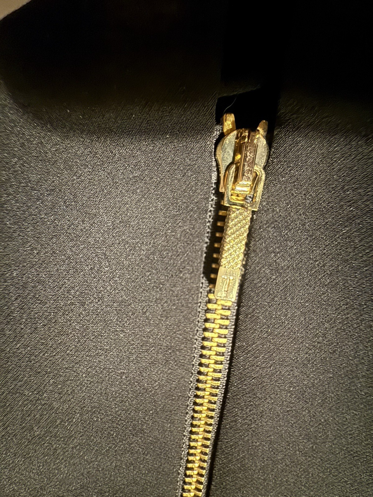 Ted Baker Architectural Pencil Dress Black Cocktail Sheath Gold Zip US 10 Size 4