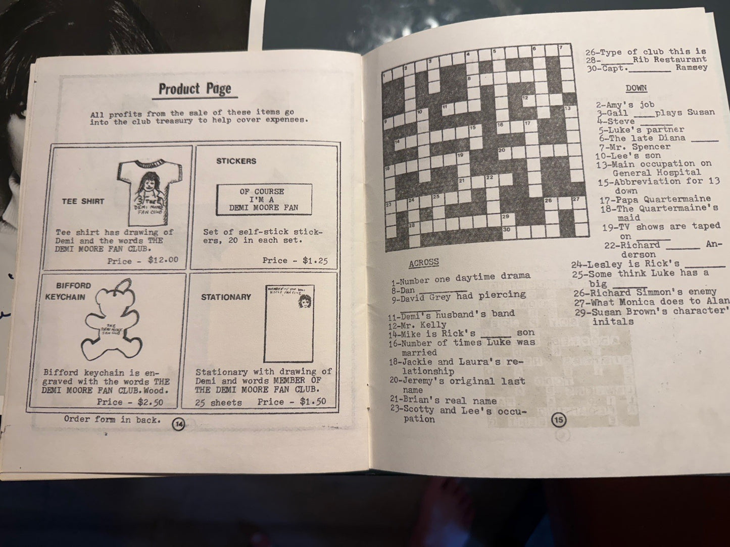 Demi Moore 1982 Fan Club Booklet , 8x10 Signed Photo, Provenance 