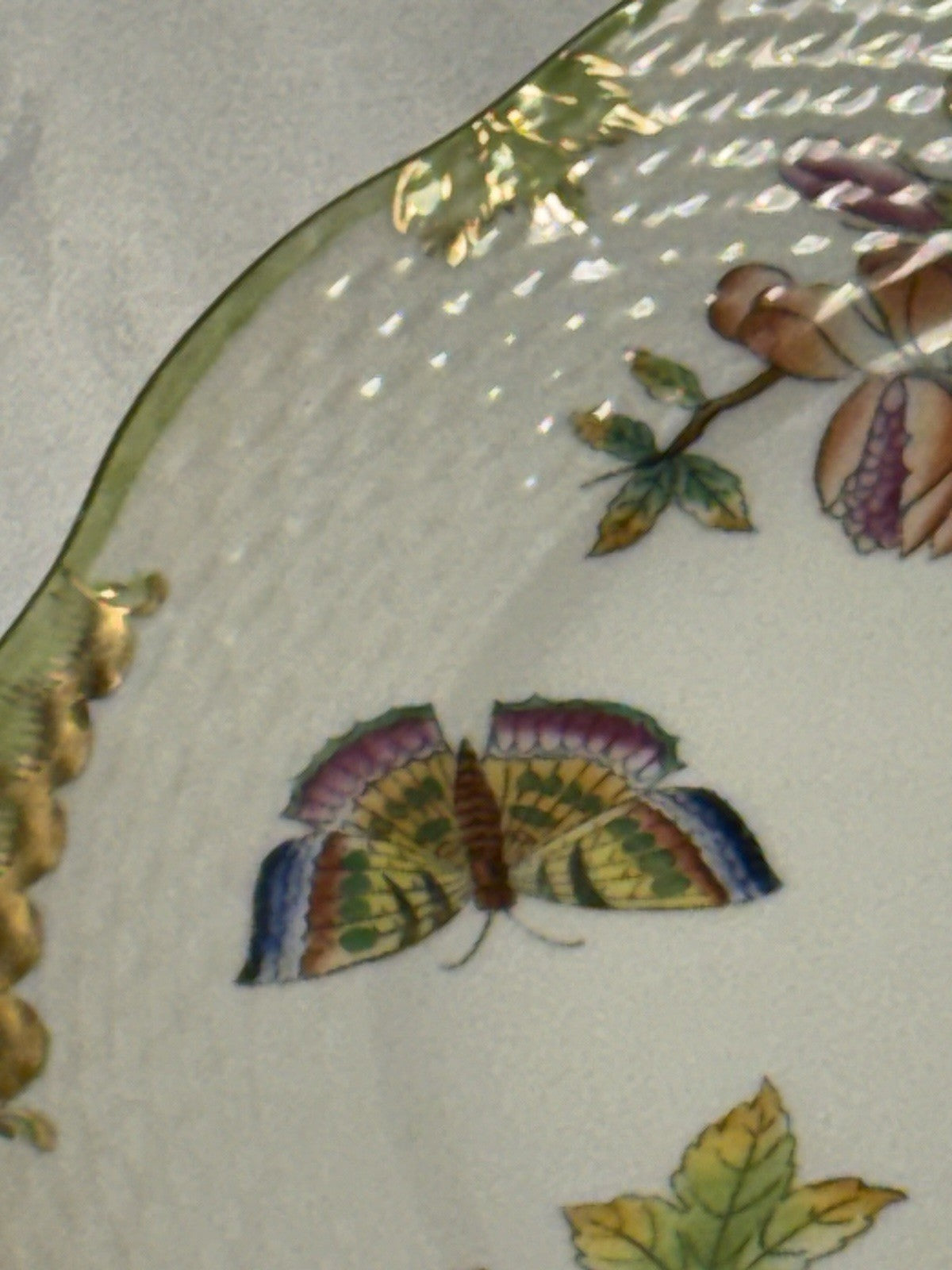 Herend Queen Victoria VBO 8" Salad Plate Dessert Butterflies Flowers Excellent