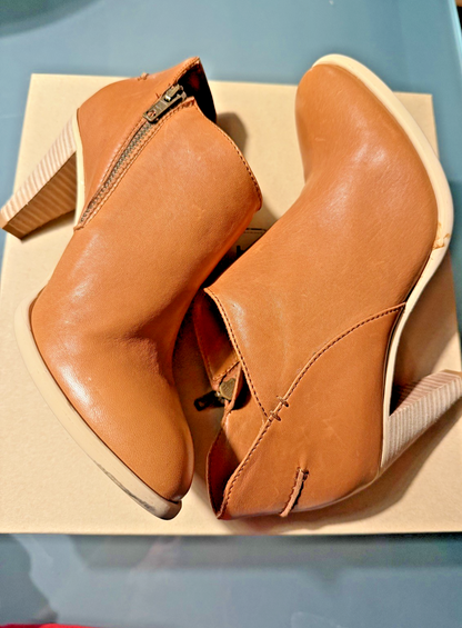 Madewell Womens English Saddle Leather Side Zip Bootie Size 8 Stacked Heels