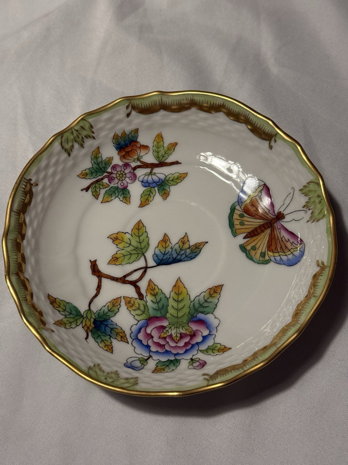 Herend 47621 Saucer Queen Victoria VBO Gold Butterfly Flower 5.25"