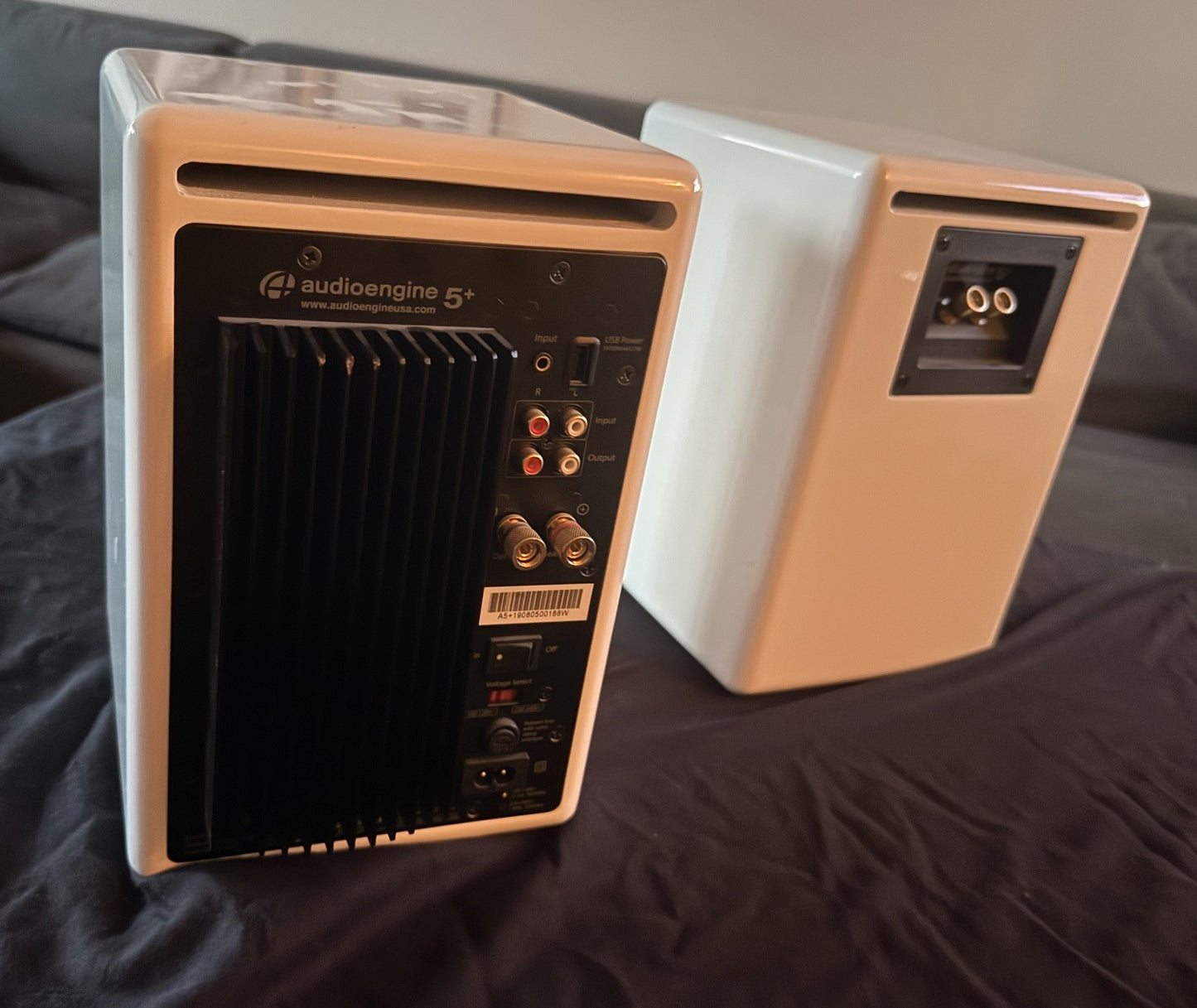 Audioengine A5+ Bookshelf Speakers WHITE | Excellent | Fully Working