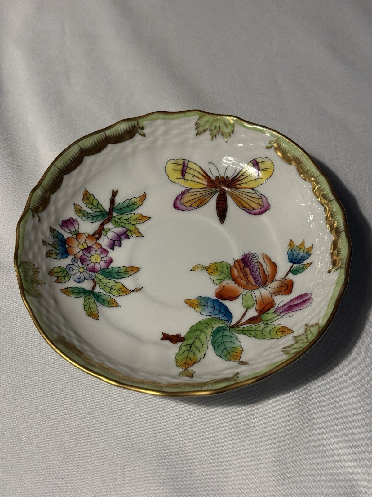 Herend 47621 Saucer Queen Victoria VBO Gold Butterfly Flower 5.25"
