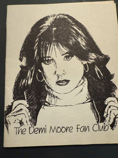Demi Moore 1982 Fan Club Booklet , 8x10 Signed Photo, Provenance 