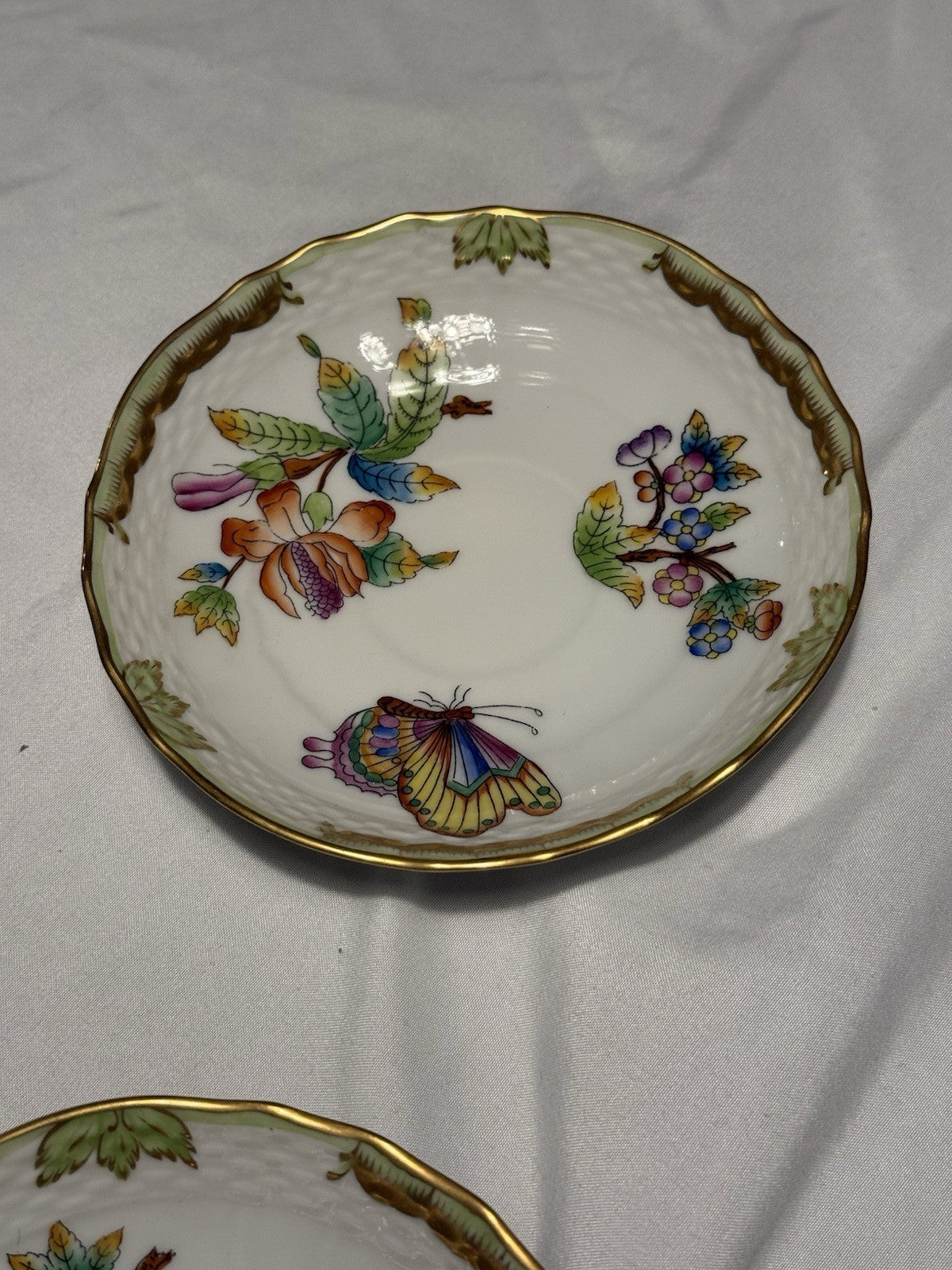 Herend 47621 Saucer Queen Victoria VBO Gold Butterfly Flower 5.25"