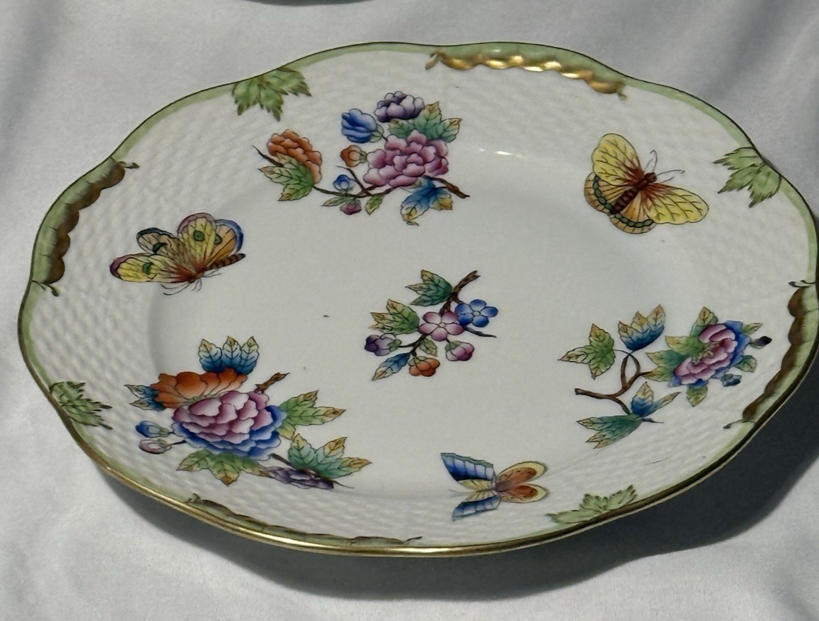 Herend Queen Victoria VBO 8" Salad Plate Dessert Butterflies Flowers Excellent