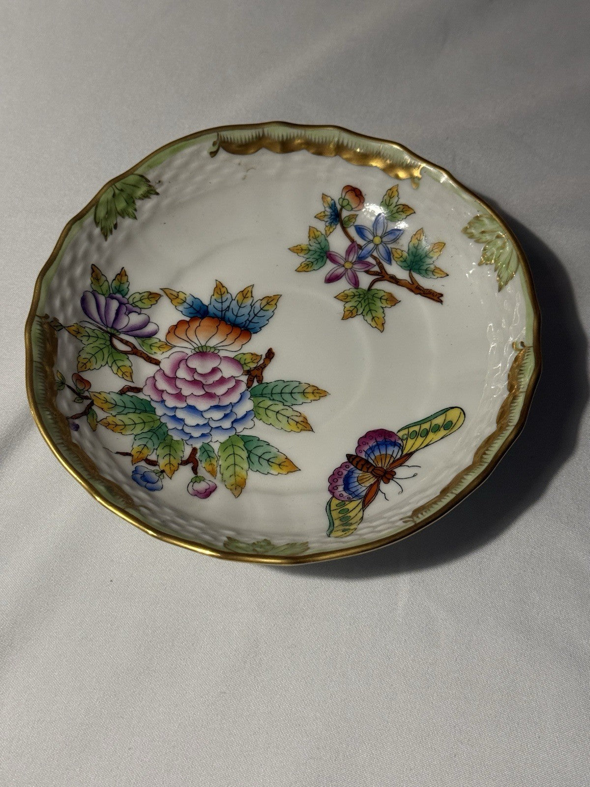Herend 47621 Saucer Queen Victoria VBO Gold Butterfly Flower 5.25"