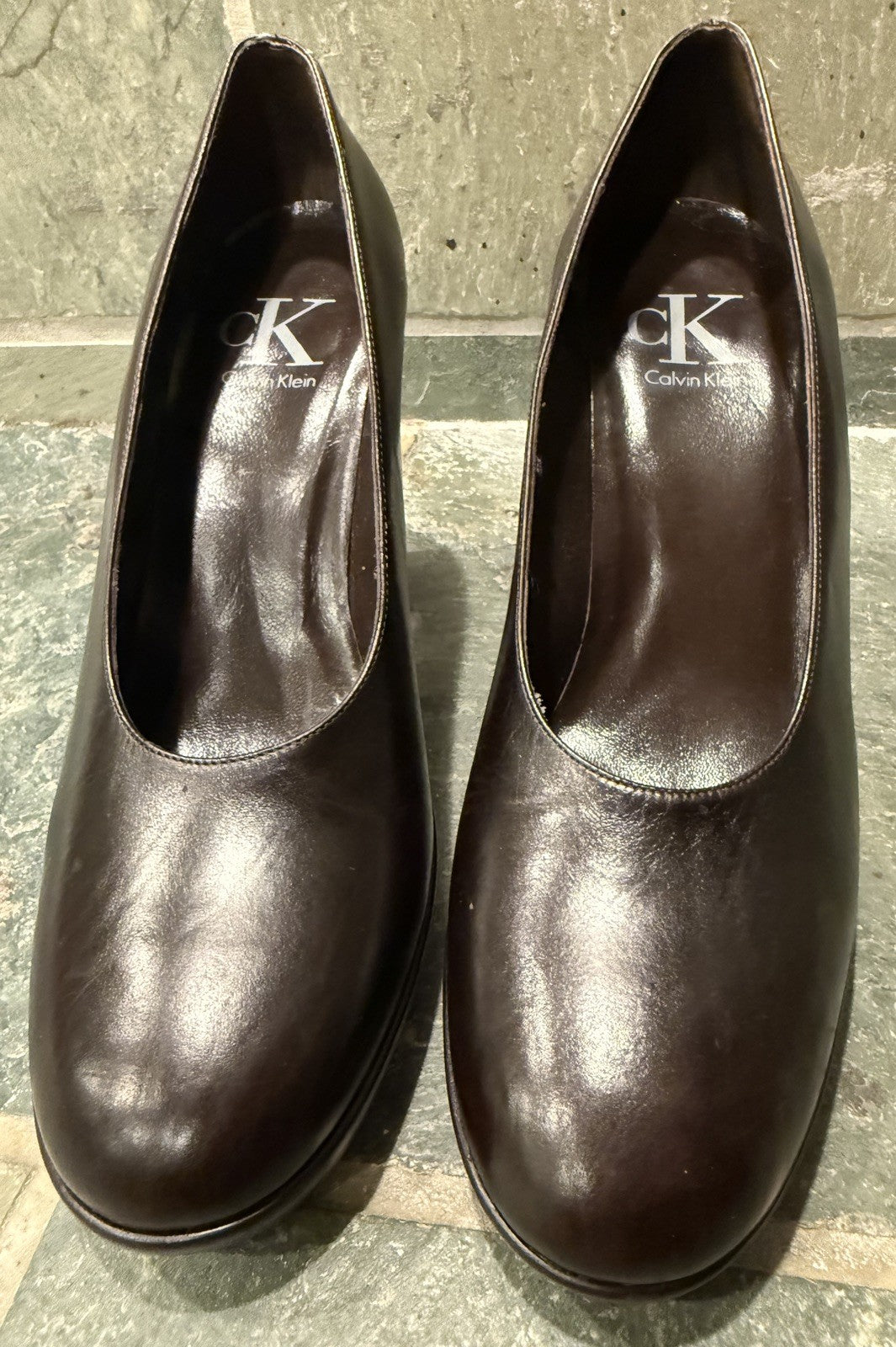 Calvin Klein Dark Brown Pumps Calfskin Leather Block Heels 8M Round Toe w/ Box