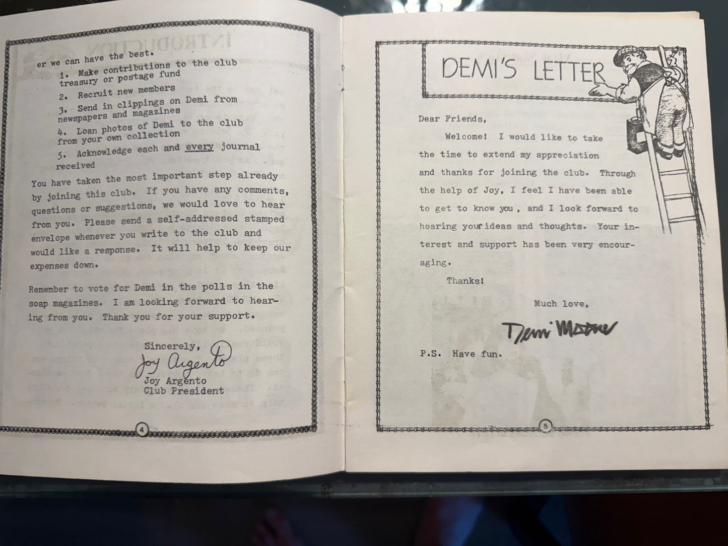 Demi Moore 1982 Fan Club Booklet , 8x10 Signed Photo, Provenance 