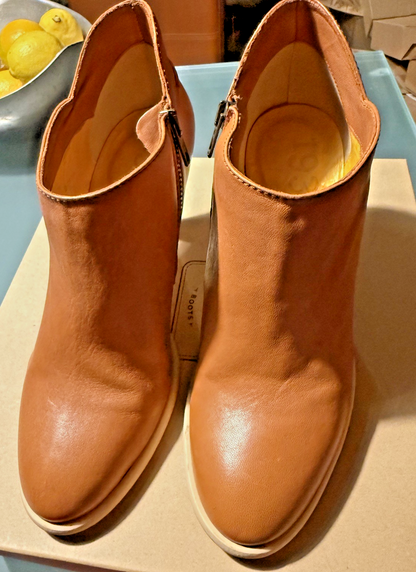 Madewell Womens English Saddle Leather Side Zip Bootie Size 8 Stacked Heels